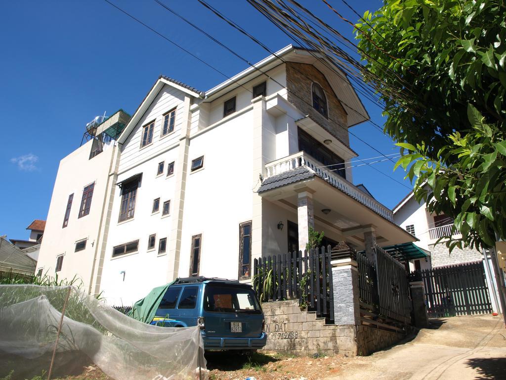 Villa Du Lich Huy Hoang 大叻 外观 照片